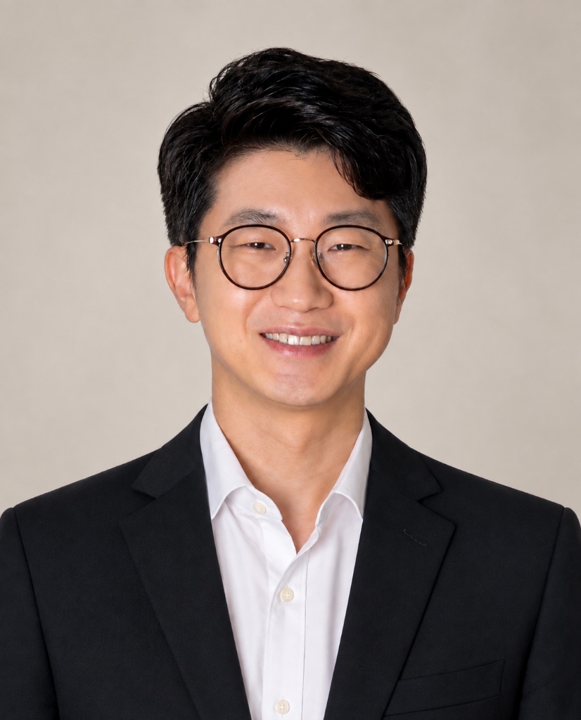 담임목사 이요섭